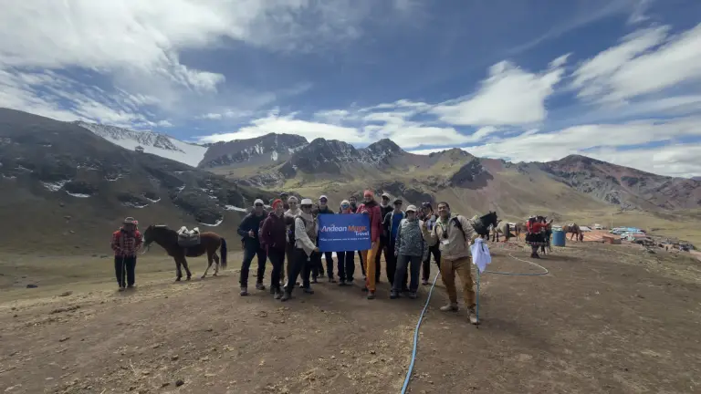 Palcoyo Rainbow Mountain Private Tour – The Most Peaceful & Scenic Alternative